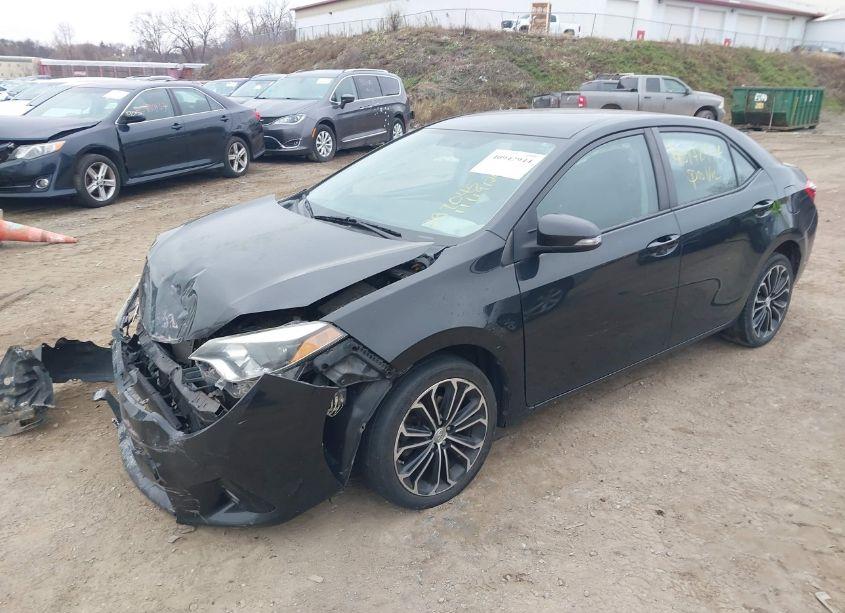 Photo 2 of 2014 Toyota Corolla S PLUS (VIN 5YFBURHE0EP122209)