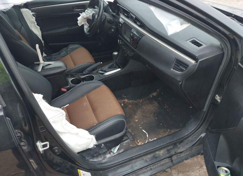 Photo 5 of 2014 Toyota Corolla S PLUS (VIN 5YFBURHE0EP122209)