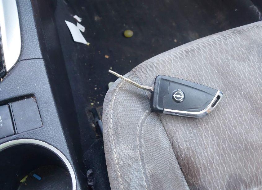 Photo 11 of 2014 Toyota Corolla LE (VIN 5YFBURHE0EP146820)