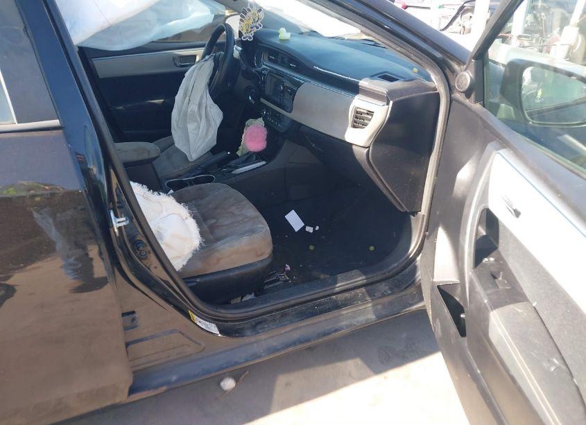 Photo 5 of 2014 Toyota Corolla LE (VIN 5YFBURHE0EP146820)