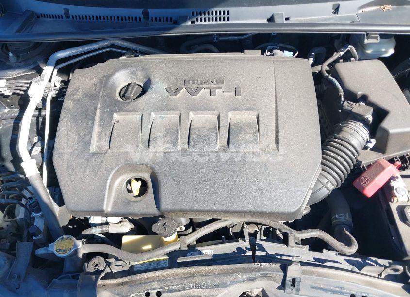 Photo 10 of 2014 Toyota Corolla LE (VIN 5YFBURHE0EP155940)