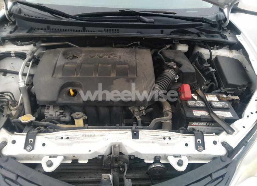 Photo 10 of 2014 Toyota Corolla S PLUS (VIN 5YFBURHE0EP157056)