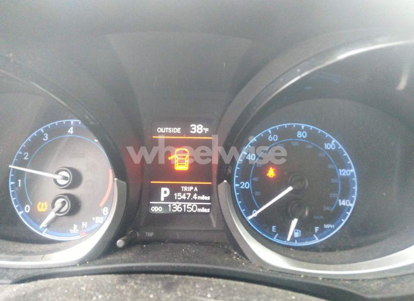 Photo 7 of 2014 Toyota Corolla S PLUS (VIN 5YFBURHE0EP157056)