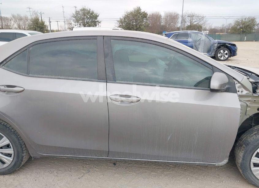 Photo 13 of 2014 Toyota Corolla LE (VIN 5YFBURHE0EP170566)