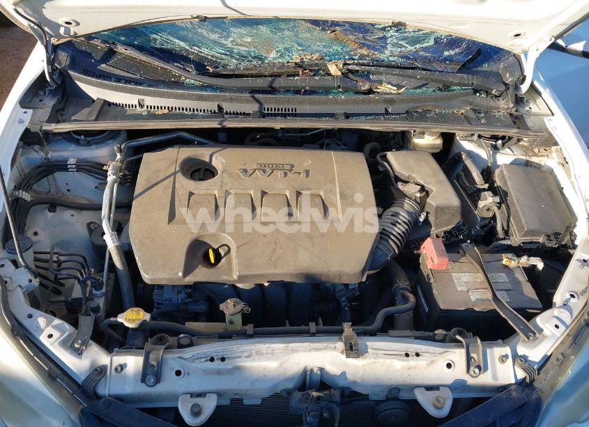 Photo 10 of 2015 Toyota Corolla L/LE/LE PLS/PRM/S/S PLS (VIN 5YFBURHE0FP215071)