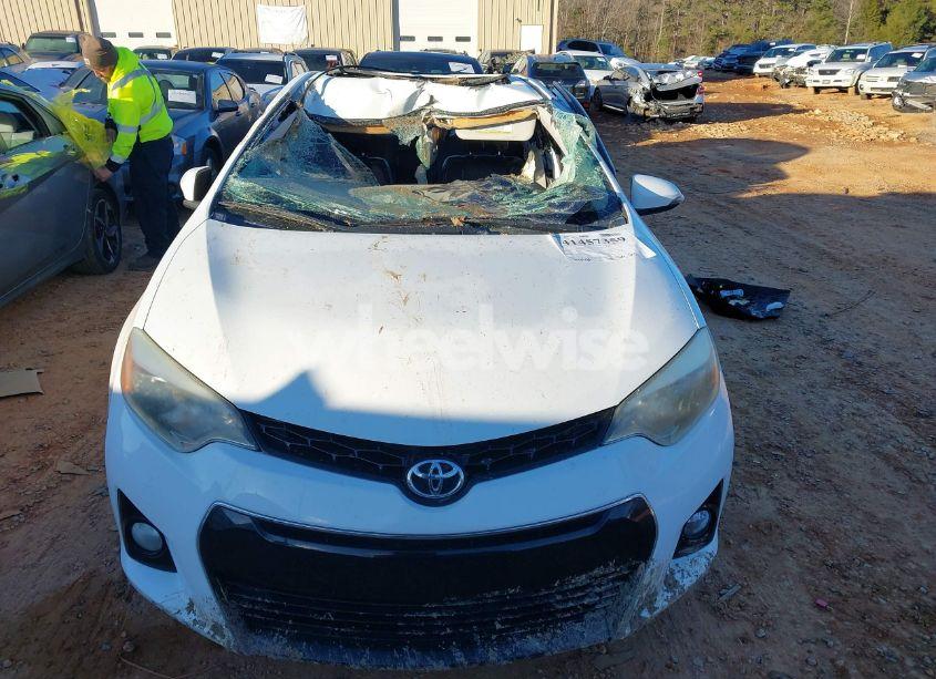 Photo 11 of 2015 Toyota Corolla L/LE/LE PLS/PRM/S/S PLS (VIN 5YFBURHE0FP215071)