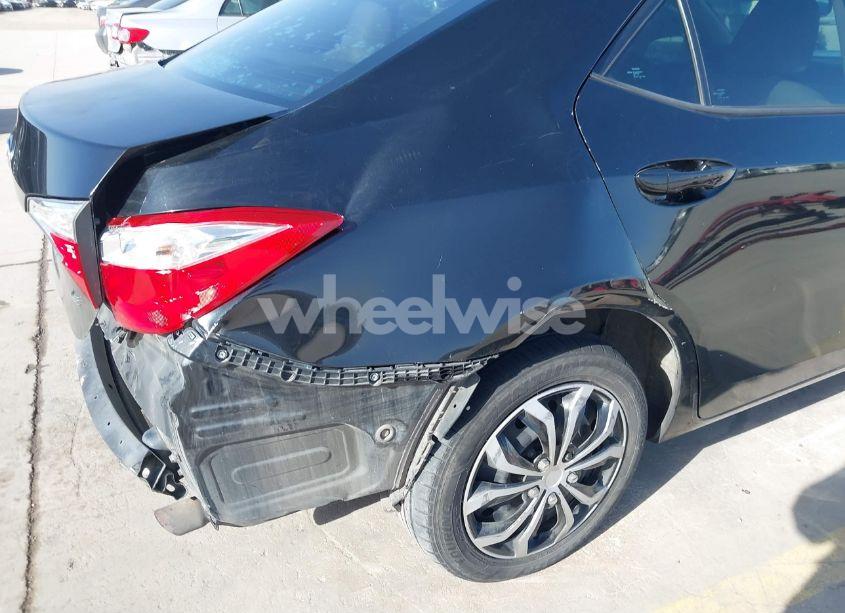 Photo 20 of 2015 Toyota Corolla LE (VIN 5YFBURHE0FP226281)