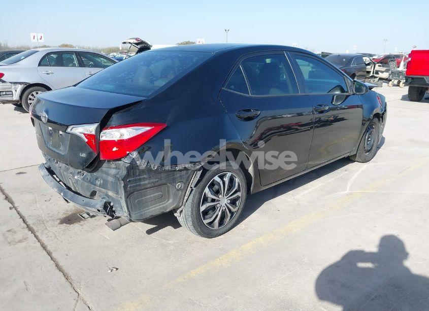 Photo 4 of 2015 Toyota Corolla LE (VIN 5YFBURHE0FP226281)