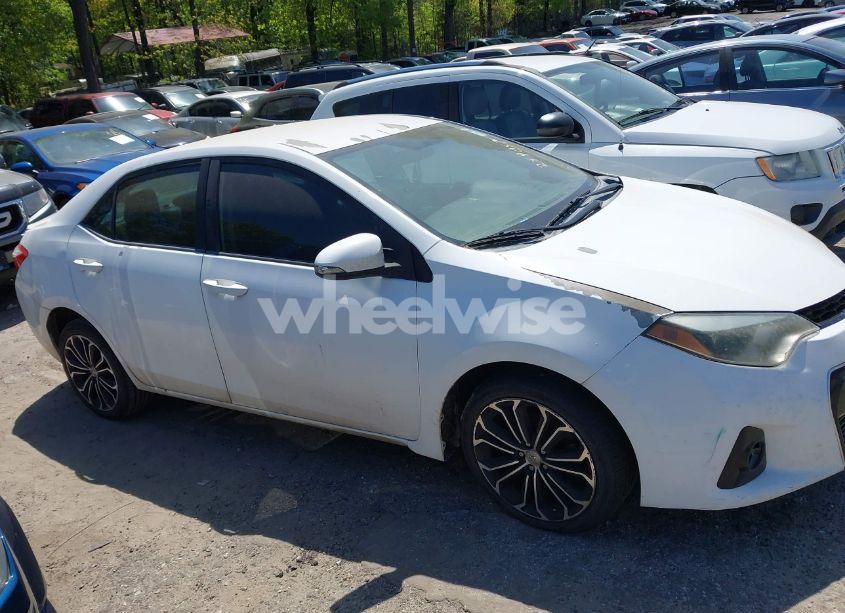 Photo 12 of 2015 Toyota Corolla S PLUS (VIN 5YFBURHE0FP249057)