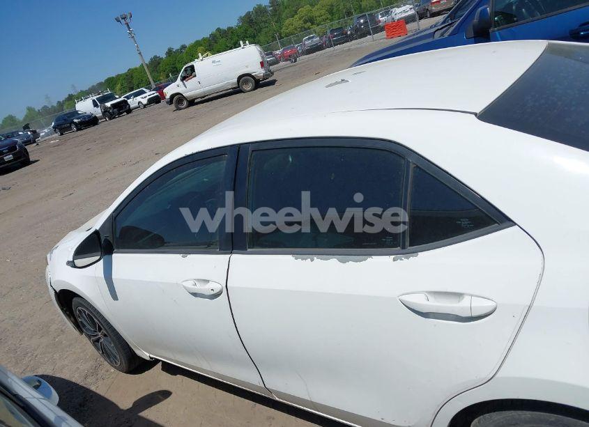 Photo 13 of 2015 Toyota Corolla S PLUS (VIN 5YFBURHE0FP249057)
