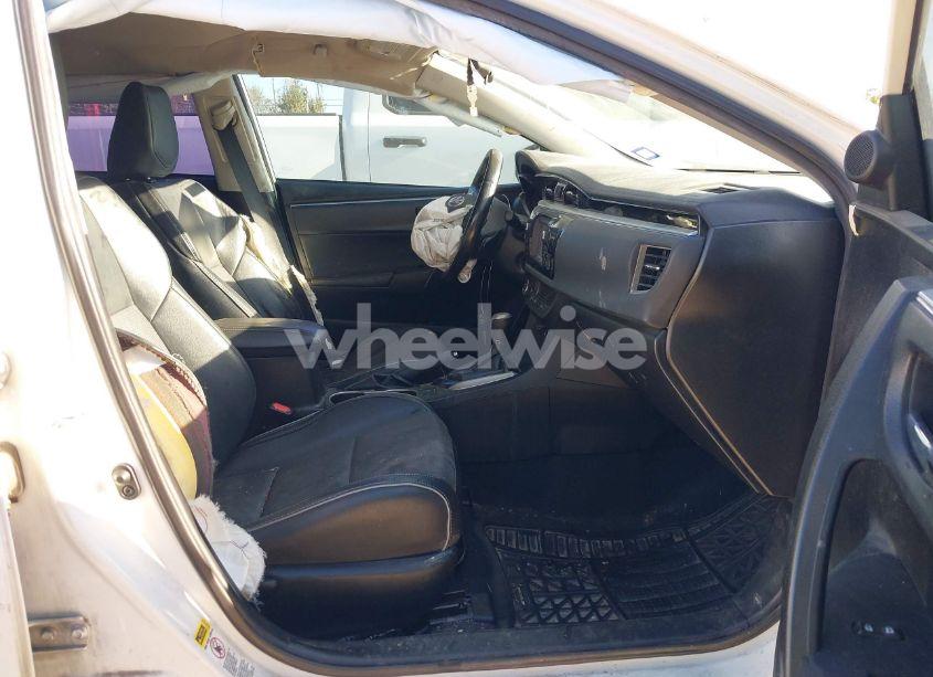 Photo 5 of 2015 Toyota Corolla S PLUS (VIN 5YFBURHE0FP269793)