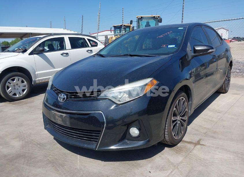 Photo 2 of 2015 Toyota Corolla S PLUS (VIN 5YFBURHE0FP292460)