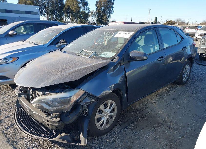 Photo 2 of 2015 Toyota Corolla L (VIN 5YFBURHE0FP304090)
