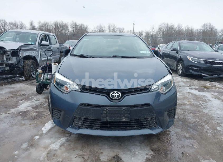Photo 12 of 2015 Toyota Corolla LE (VIN 5YFBURHE0FP305952)