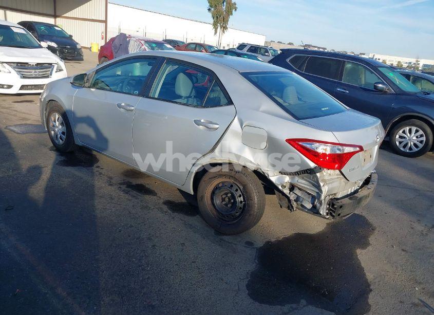 Photo 3 of 2015 Toyota Corolla L (VIN 5YFBURHE0FP325800)