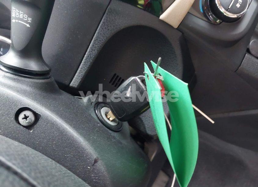 Photo 11 of 2016 Toyota Corolla LE (VIN 5YFBURHE0GP372696)