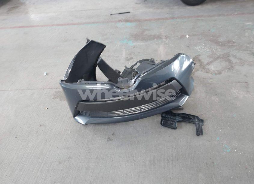 Photo 12 of 2016 Toyota Corolla LE (VIN 5YFBURHE0GP375002)