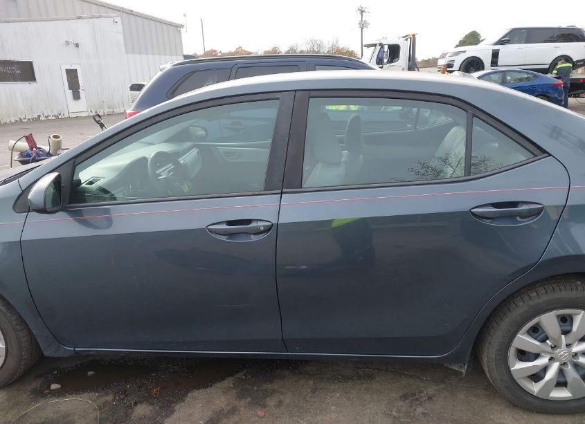 Photo 15 of 2016 Toyota Corolla LE (VIN 5YFBURHE0GP380183)