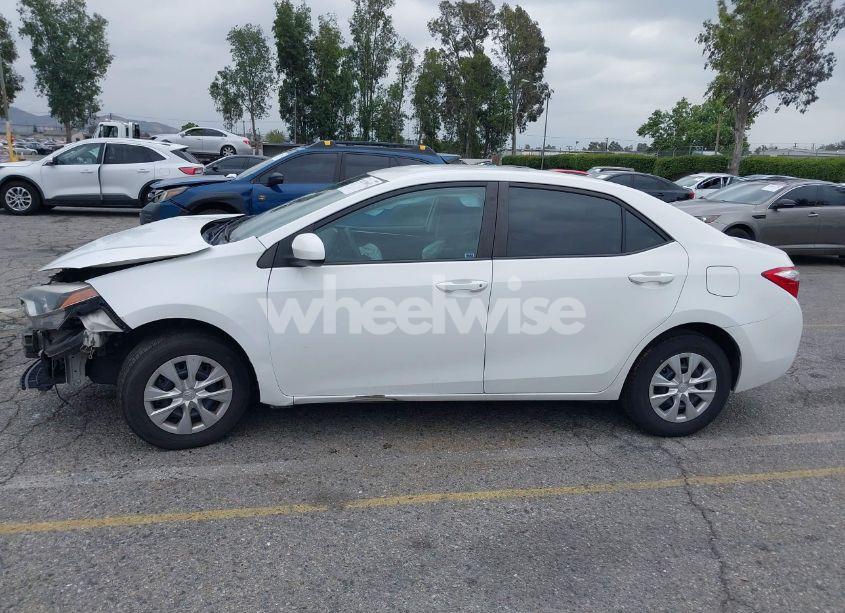 Photo 13 of 2016 Toyota Corolla L (VIN 5YFBURHE0GP392074)