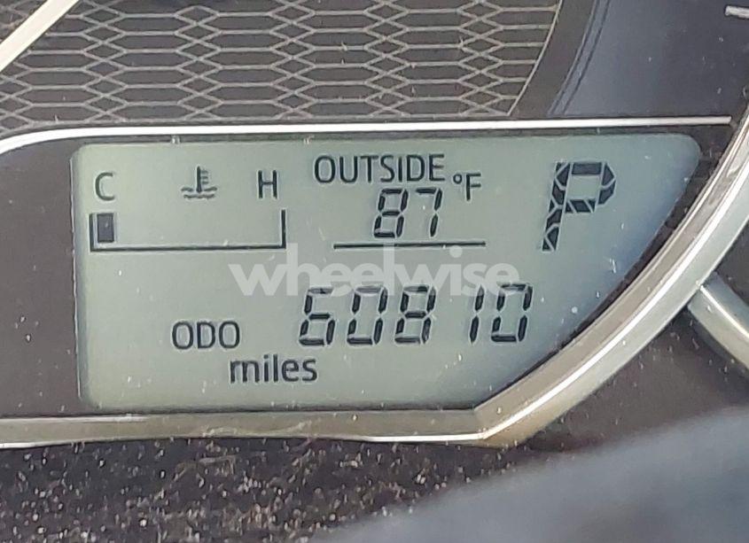 Photo 15 of 2016 Toyota Corolla LE PLUS (VIN 5YFBURHE0GP413912)