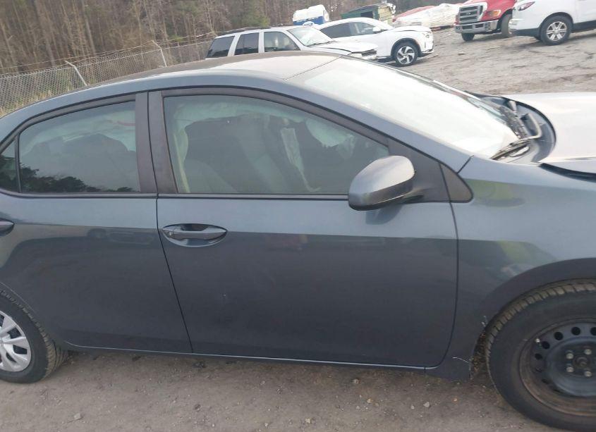 Photo 13 of 2016 Toyota Corolla L (VIN 5YFBURHE0GP461233)