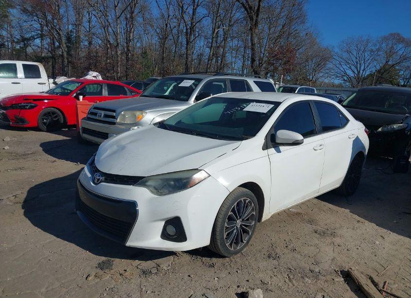 Photo 2 of 2016 Toyota Corolla S PLUS (VIN 5YFBURHE0GP483748)