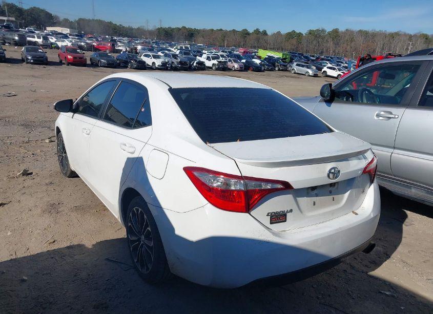 Photo 3 of 2016 Toyota Corolla S PLUS (VIN 5YFBURHE0GP483748)