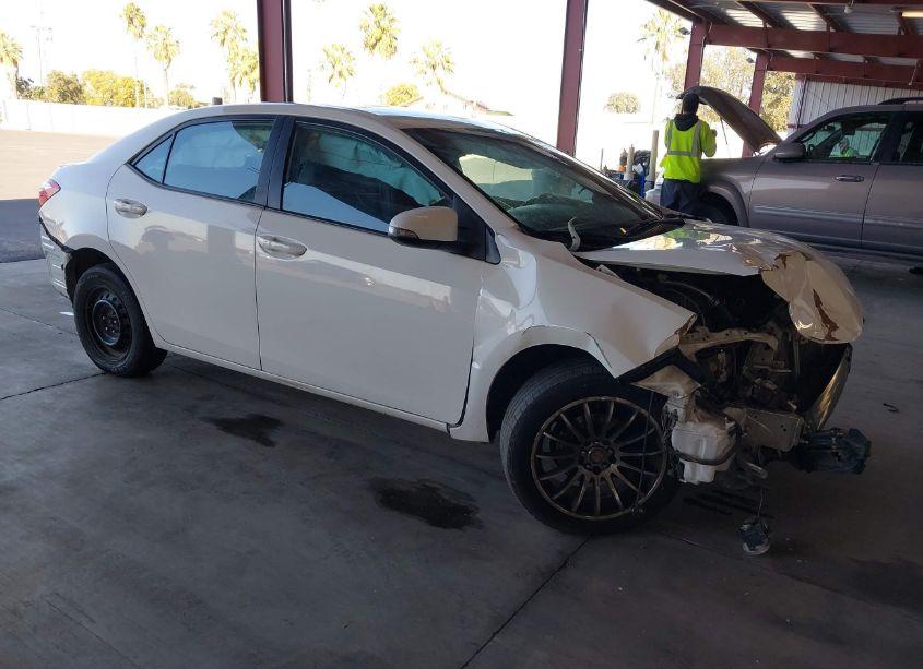 2016 Toyota Corolla S (VIN 5YFBURHE0GP493258) main photo