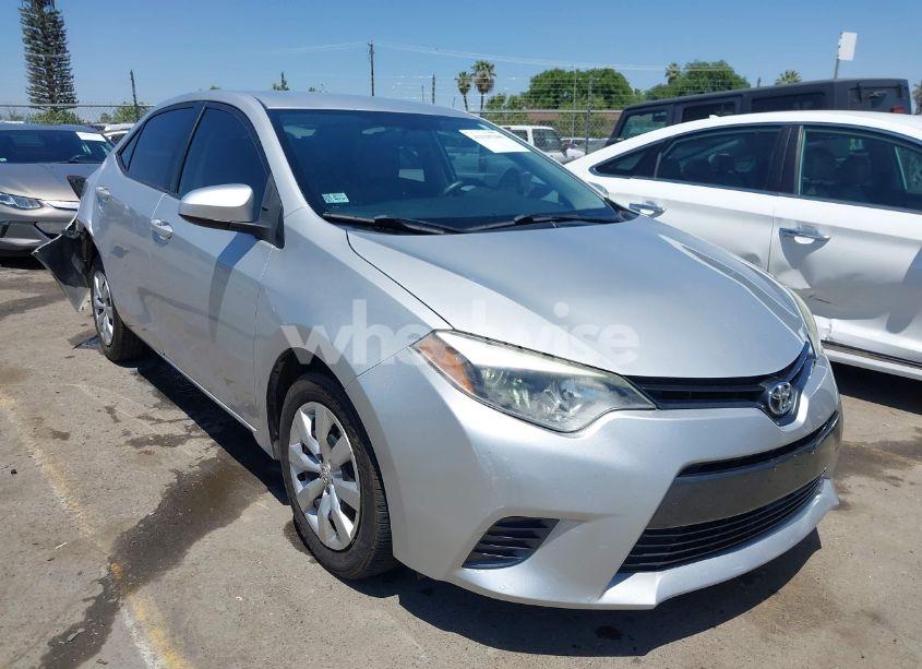 2016 Toyota Corolla LE (VIN 5YFBURHE0GP503383) main photo