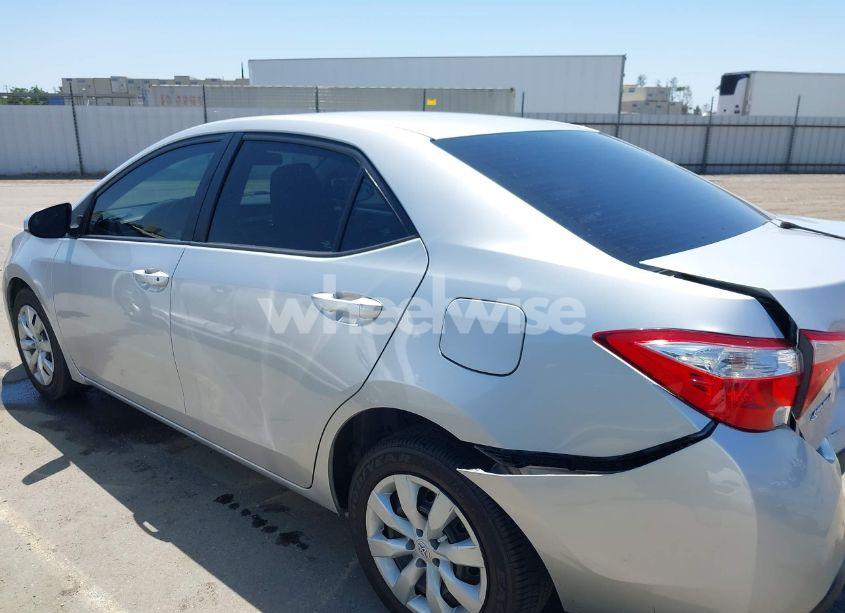 Photo 14 of 2016 Toyota Corolla LE (VIN 5YFBURHE0GP503383)
