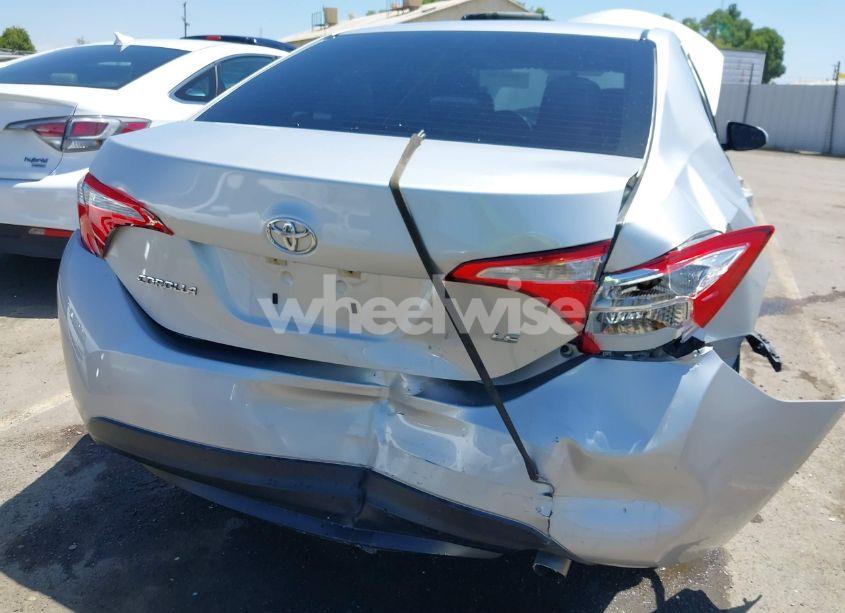 Photo 6 of 2016 Toyota Corolla LE (VIN 5YFBURHE0GP503383)