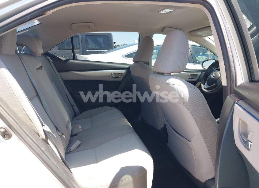 Photo 8 of 2016 Toyota Corolla LE (VIN 5YFBURHE0GP503383)