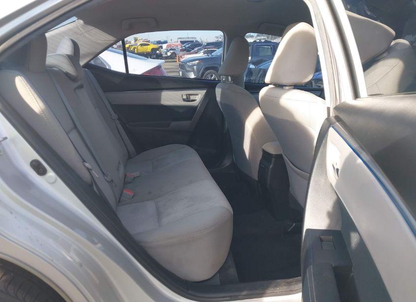 Photo 8 of 2016 Toyota Corolla LE (VIN 5YFBURHE0GP504579)