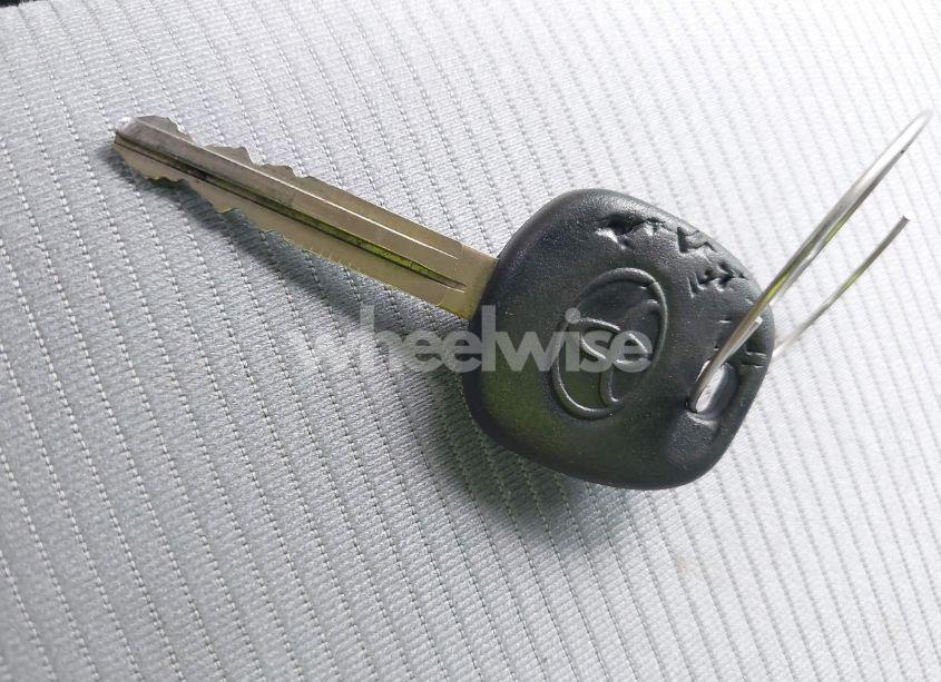 Photo 11 of 2016 Toyota Corolla L (VIN 5YFBURHE0GP509135)