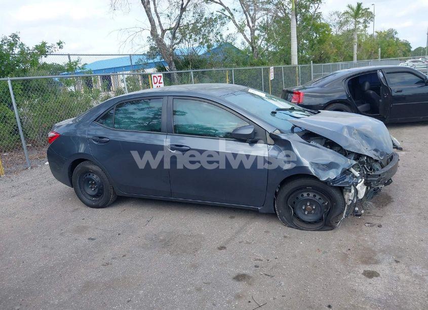 Photo 13 of 2016 Toyota Corolla L (VIN 5YFBURHE0GP509135)