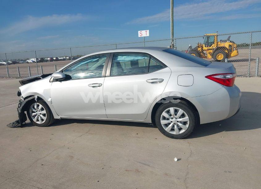 Photo 14 of 2016 Toyota Corolla LE (VIN 5YFBURHE0GP535525)