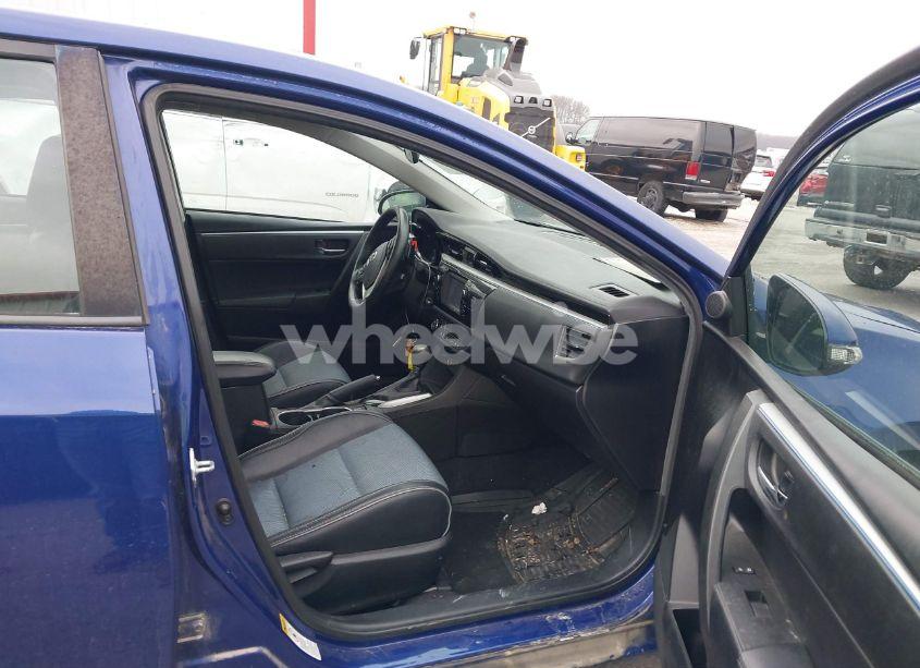 Photo 5 of 2016 Toyota Corolla S PLUS (VIN 5YFBURHE0GP546945)