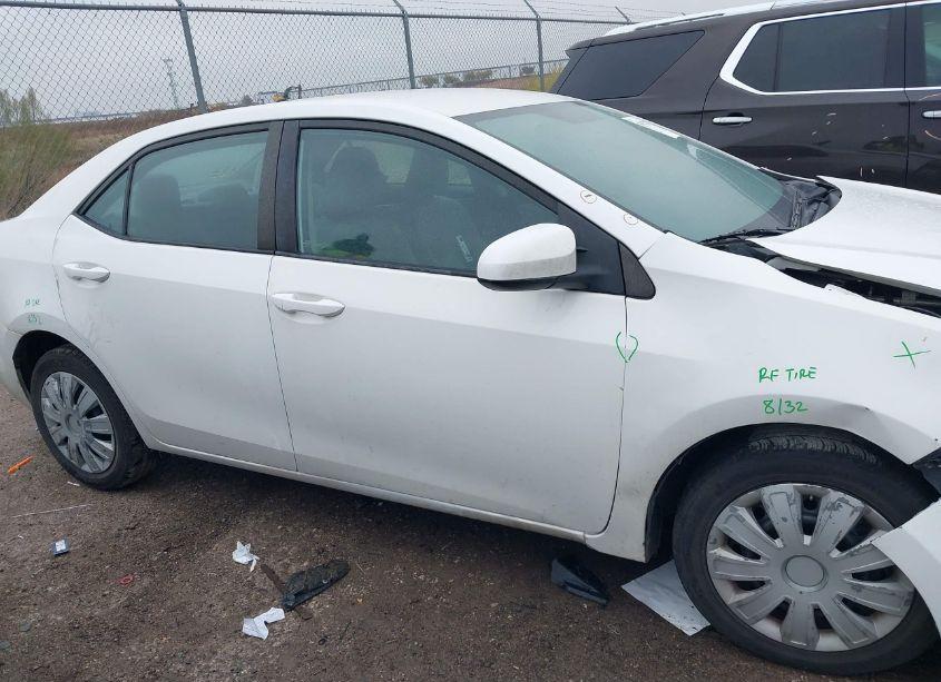 Photo 12 of 2016 Toyota Corolla LE (VIN 5YFBURHE0GP554687)