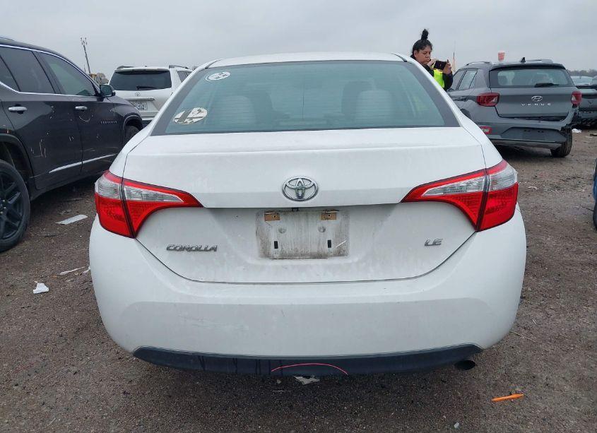 Photo 15 of 2016 Toyota Corolla LE (VIN 5YFBURHE0GP554687)