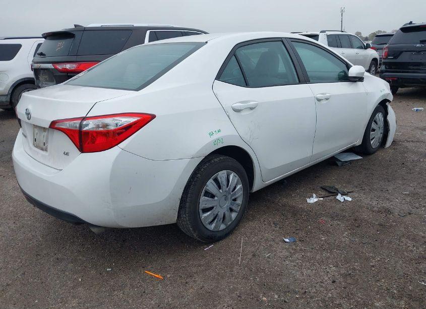 Photo 4 of 2016 Toyota Corolla LE (VIN 5YFBURHE0GP554687)