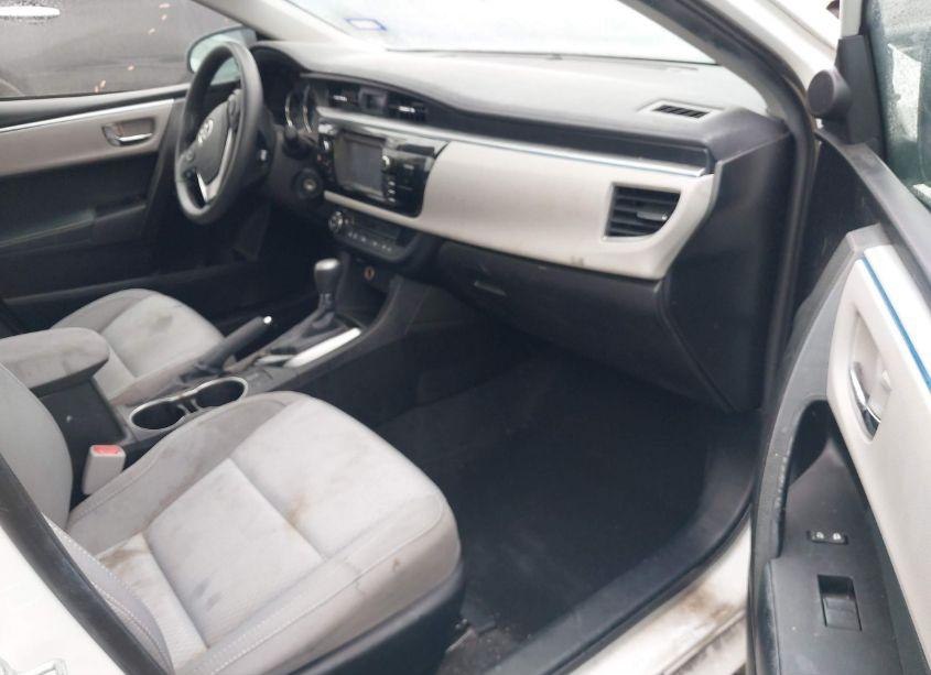 Photo 5 of 2016 Toyota Corolla LE (VIN 5YFBURHE0GP554687)