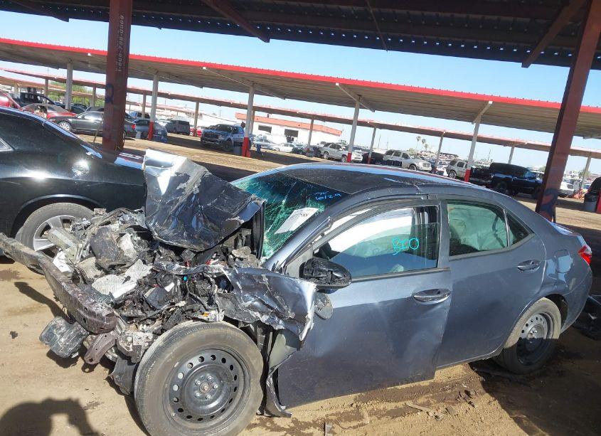 Photo 14 of 2016 Toyota Corolla LE (VIN 5YFBURHE0GP558478)