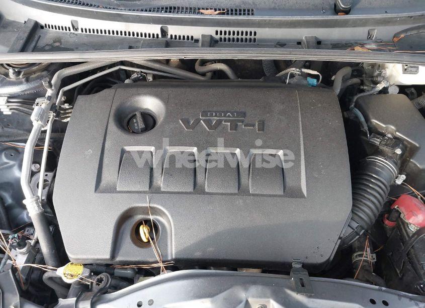 Photo 10 of 2016 Toyota Corolla LE (VIN 5YFBURHE0GP560974)