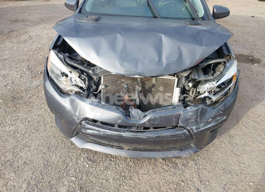 Photo 6 of 2016 Toyota Corolla LE (VIN 5YFBURHE0GP560974)