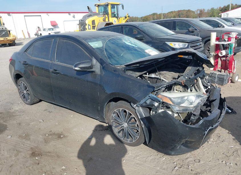 2016 Toyota Corolla S PLUS (VIN 5YFBURHE0GP563535) main photo