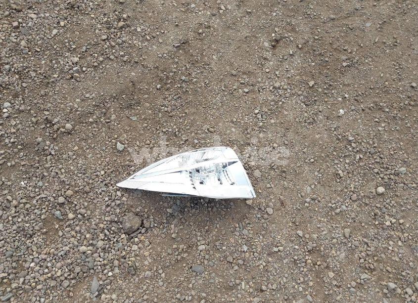 Photo 12 of 2016 Toyota Corolla S PLUS (VIN 5YFBURHE0GP564197)