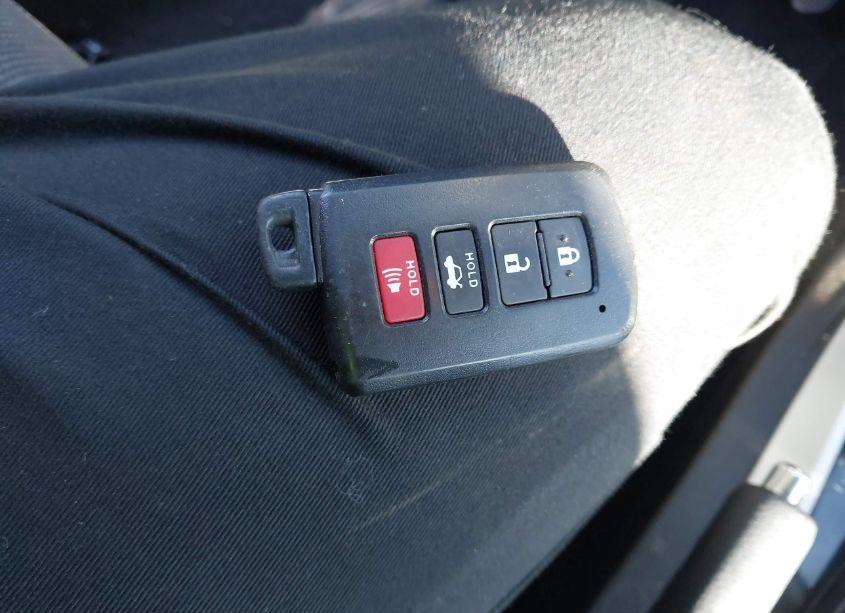 Photo 11 of 2017 Toyota Corolla SE SPECIAL EDITION (VIN 5YFBURHE0HP595869)