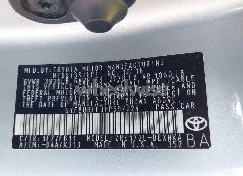 Photo 9 of 2017 Toyota Corolla LE (VIN 5YFBURHE0HP597024)