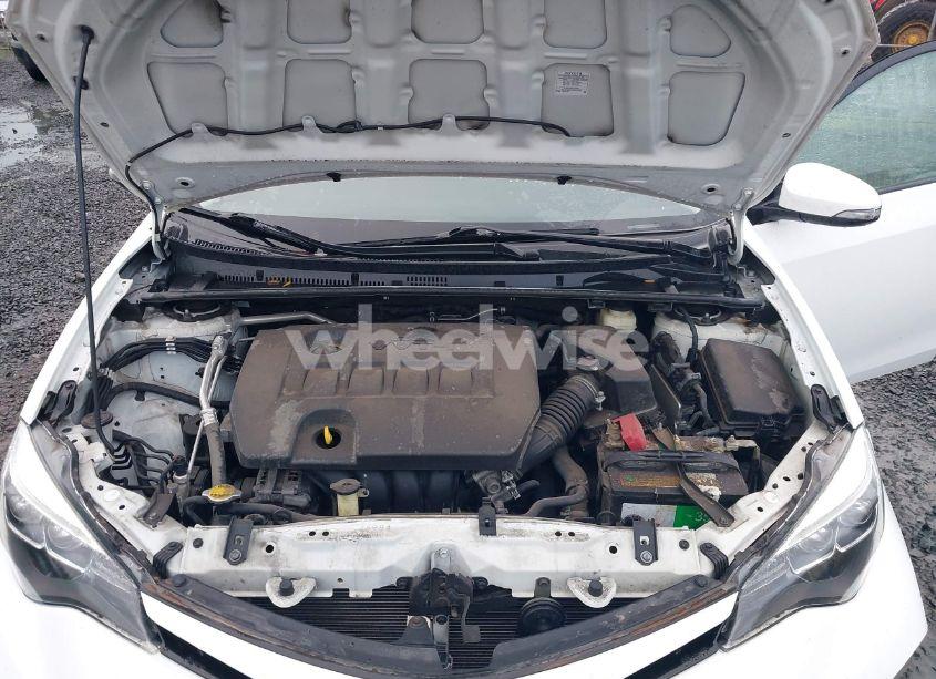 Photo 10 of 2017 Toyota Corolla SE (VIN 5YFBURHE0HP602402)