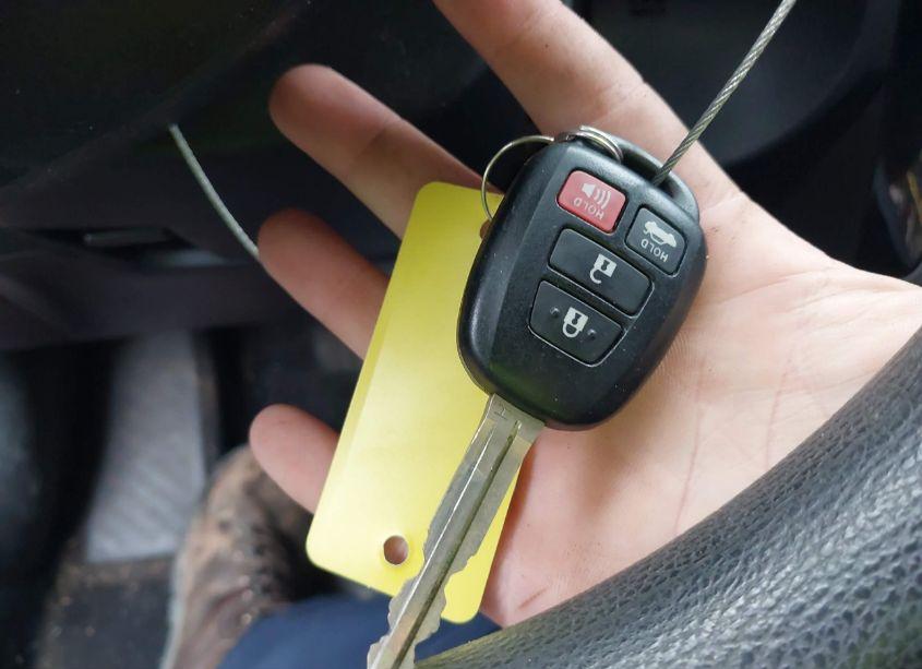 Photo 11 of 2017 Toyota Corolla LE (VIN 5YFBURHE0HP610452)